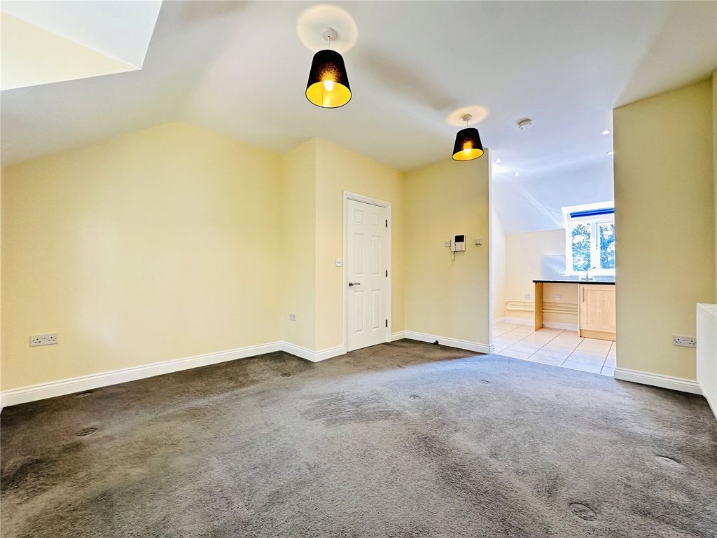 Property photo 2 of 10 Picture No. 07