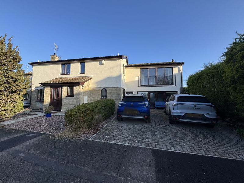 Property photo 1 of 32 Front 1