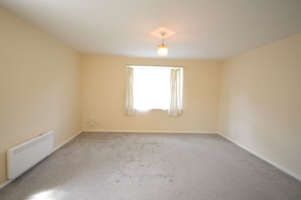 Property photo 2 of 10 Dsc_1488