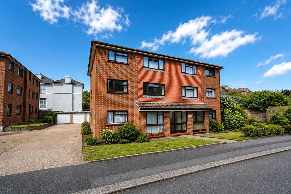 Property photo 1 of 12 3Bba7483-8A85-4E6B-Bf64-20Cf75E94122.Png