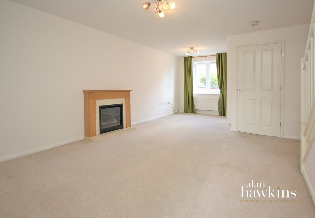 Property photo 2 of 13 Trbnowm-121