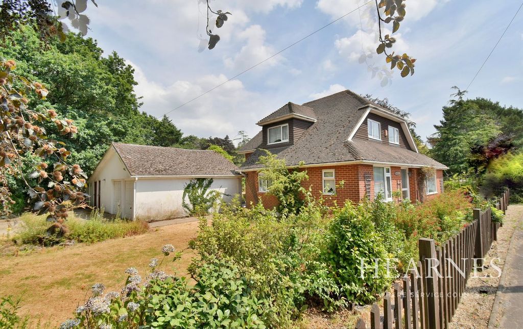 Property photo 1 of 25
