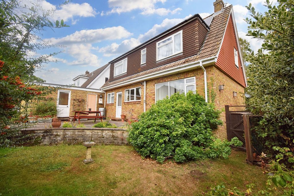 Property photo 3 of 15
