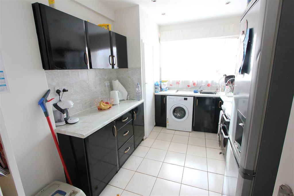 Property photo 2 of 6 Img_6155.Jpg