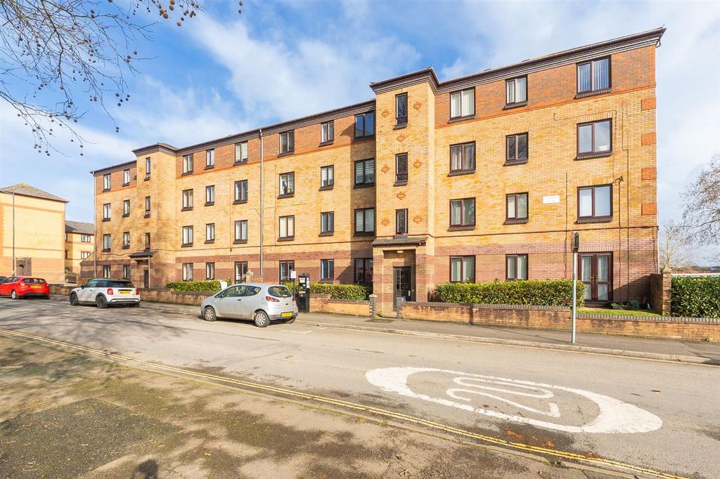 Property photo 1 of 11 24-Garamond-Court-Bs1-6Fh-15.Jpg