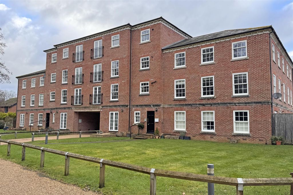 Property photo 1 of 10 Img_6236.Jpg