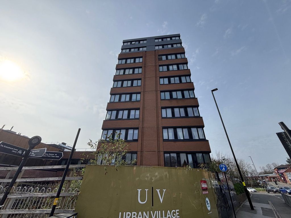 Property photo 1 of 9