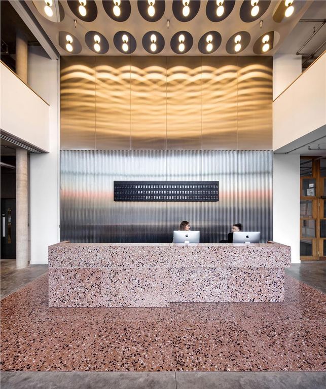 Property photo 2 of 17 Photo 1