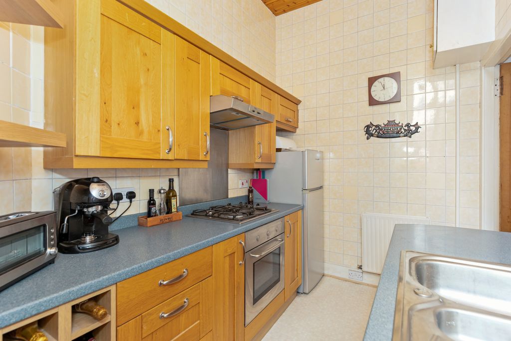 Property photo 2 of 15 Property Image 2