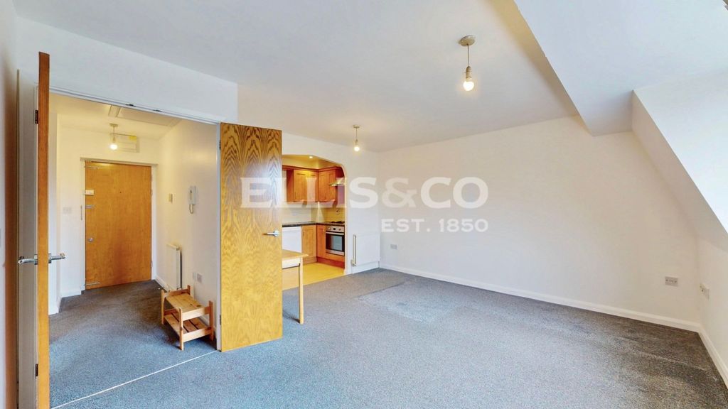Property photo 3 of 24 Picture No. 41