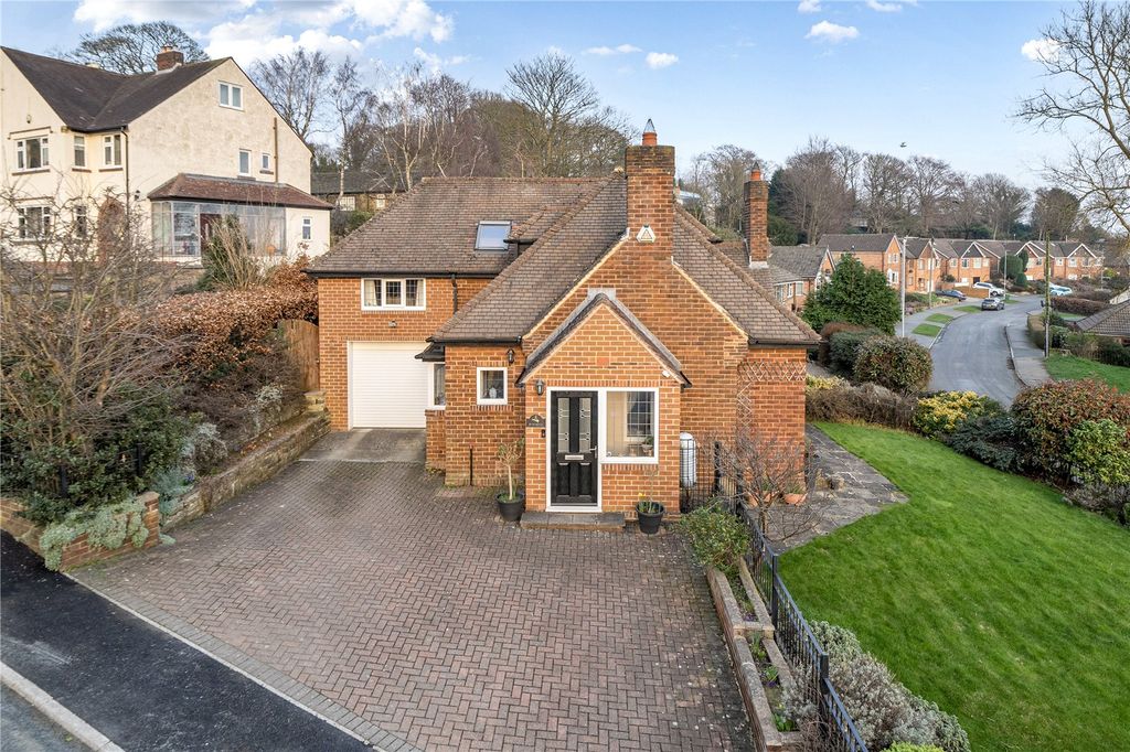 Property photo 1 of 33 Picture No. 28