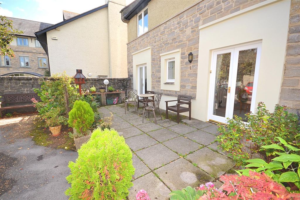 Property photo 3 of 15 12 (53).Png