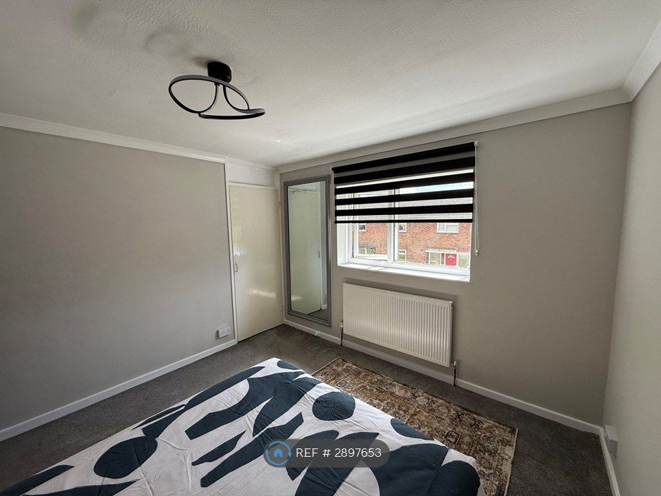Property photo 3 of 9 Large Double Room