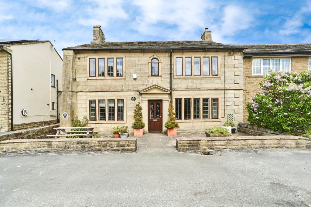 Property photo 1 of 23