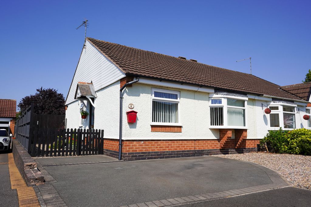 Property photo 1 of 17 Dsc00796