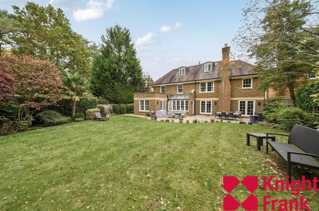 Property photo 1 of 11 Image