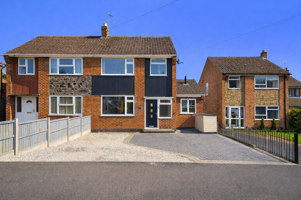 Property photo 1 of 35 Front