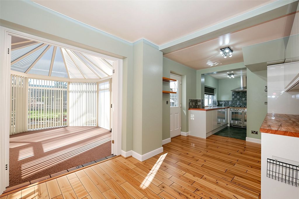 Property photo 1 of 25 Picture No. 27