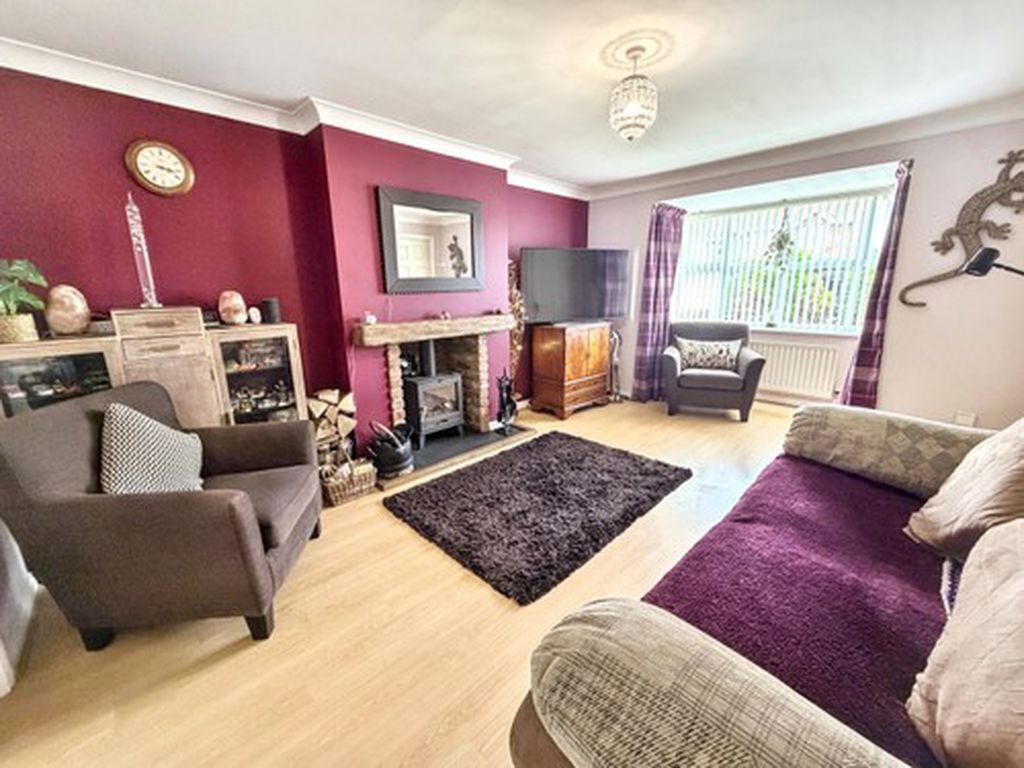 Property photo 3 of 16 Photo 16