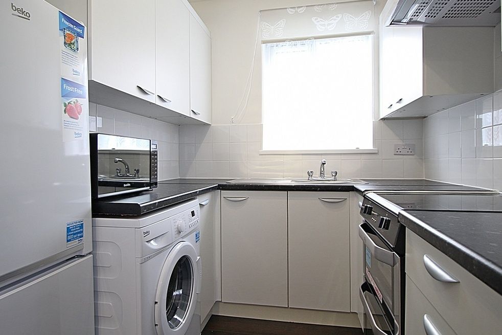 Property photo 3 of 6 Gallery