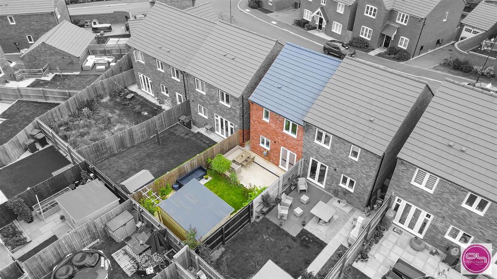 Property photo 3 of 36 Ivatt Close, Midway (3).Jpg