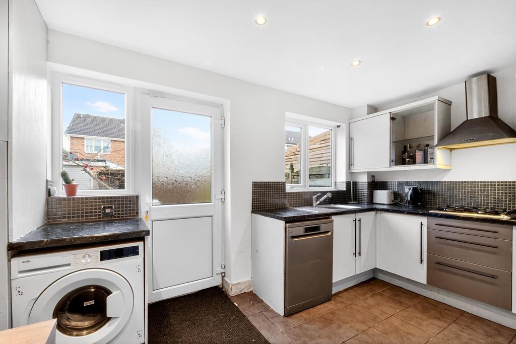 Property photo 3 of 20 Pnmb0367.Jpg