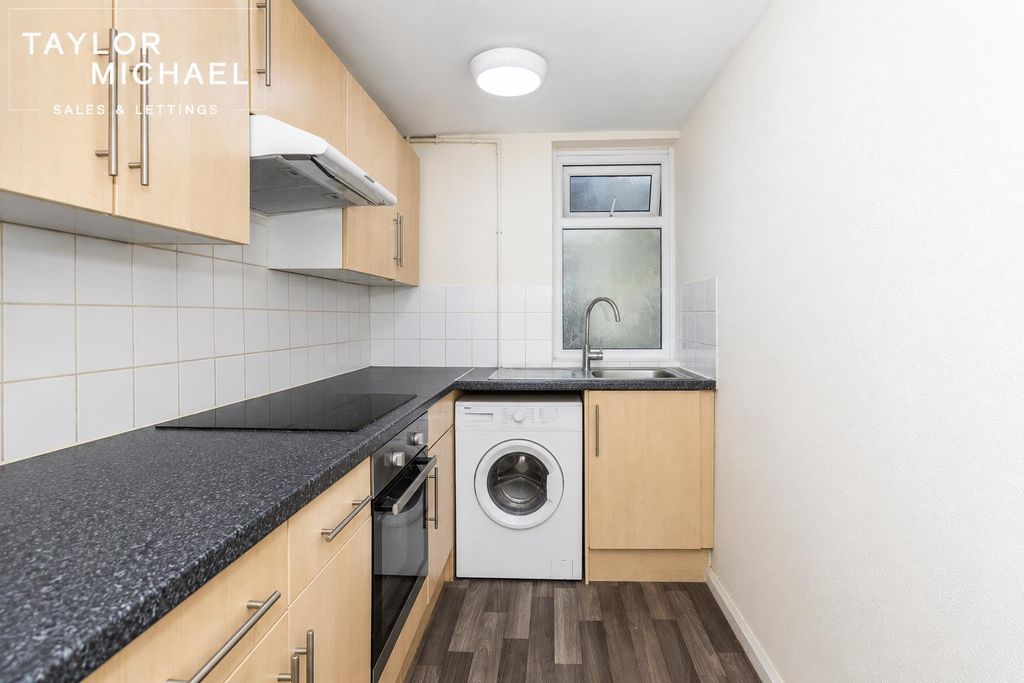 Property photo 1 of 13 Kitchen