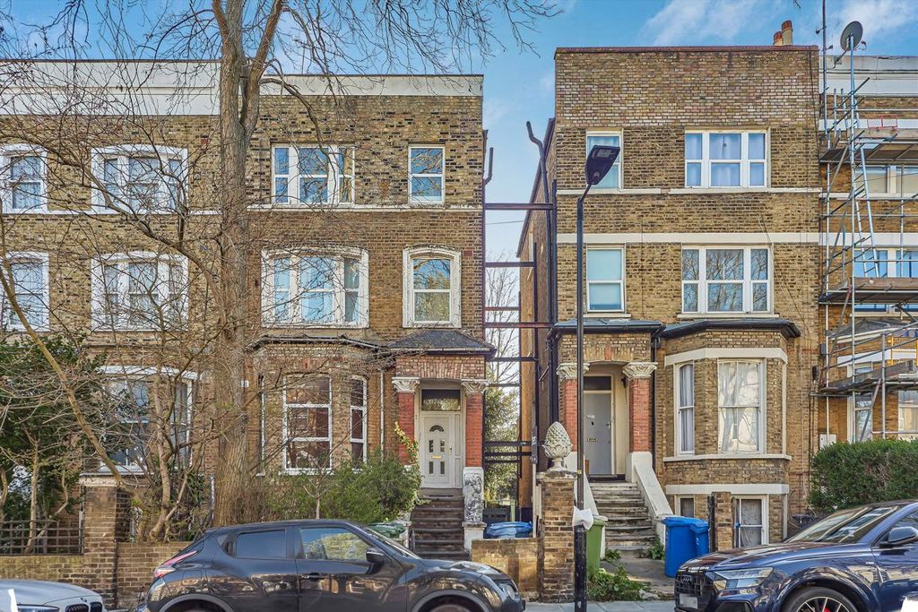 Property photo 1 of 10