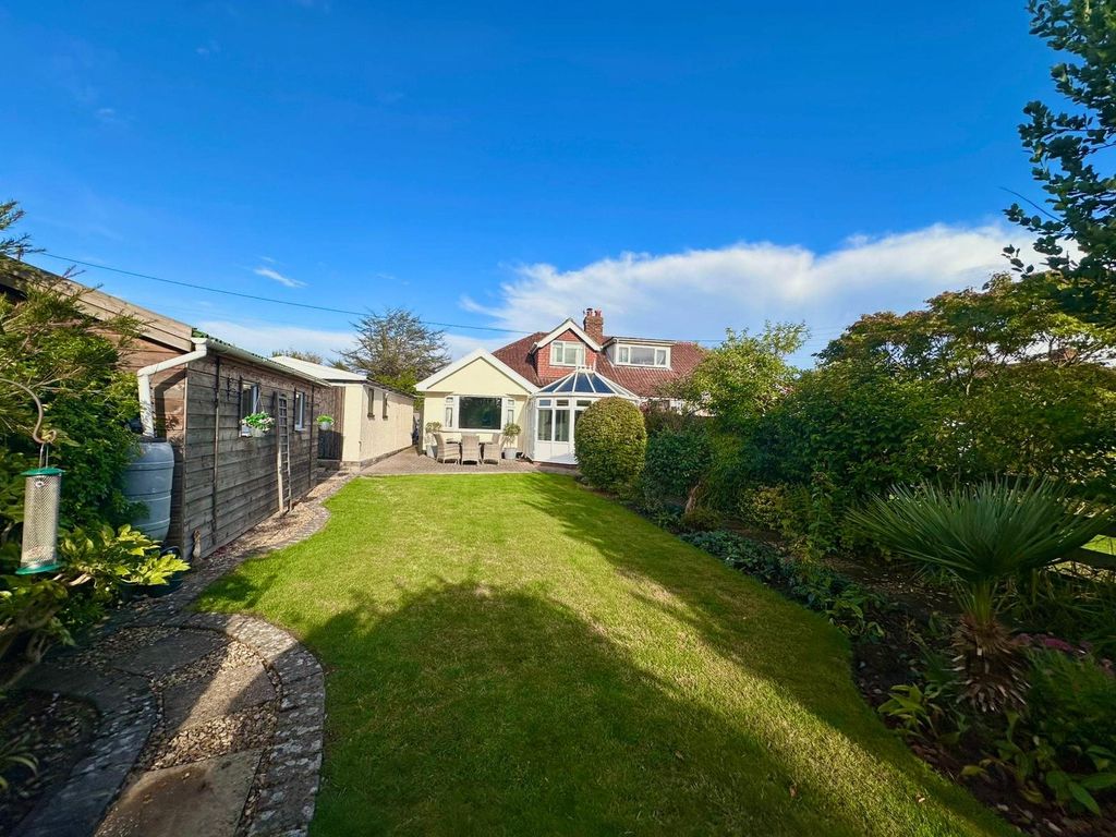 Property photo 1 of 28 Picture No. 19