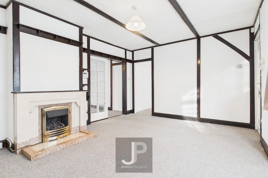 Property photo 2 of 10 Cam01632G0-Pr0220-Still003.Jpg