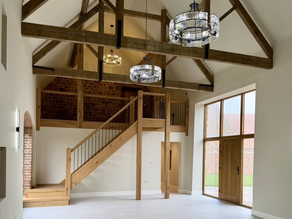 Property photo 2 of 22 Img_0892 Landscape.Jpeg