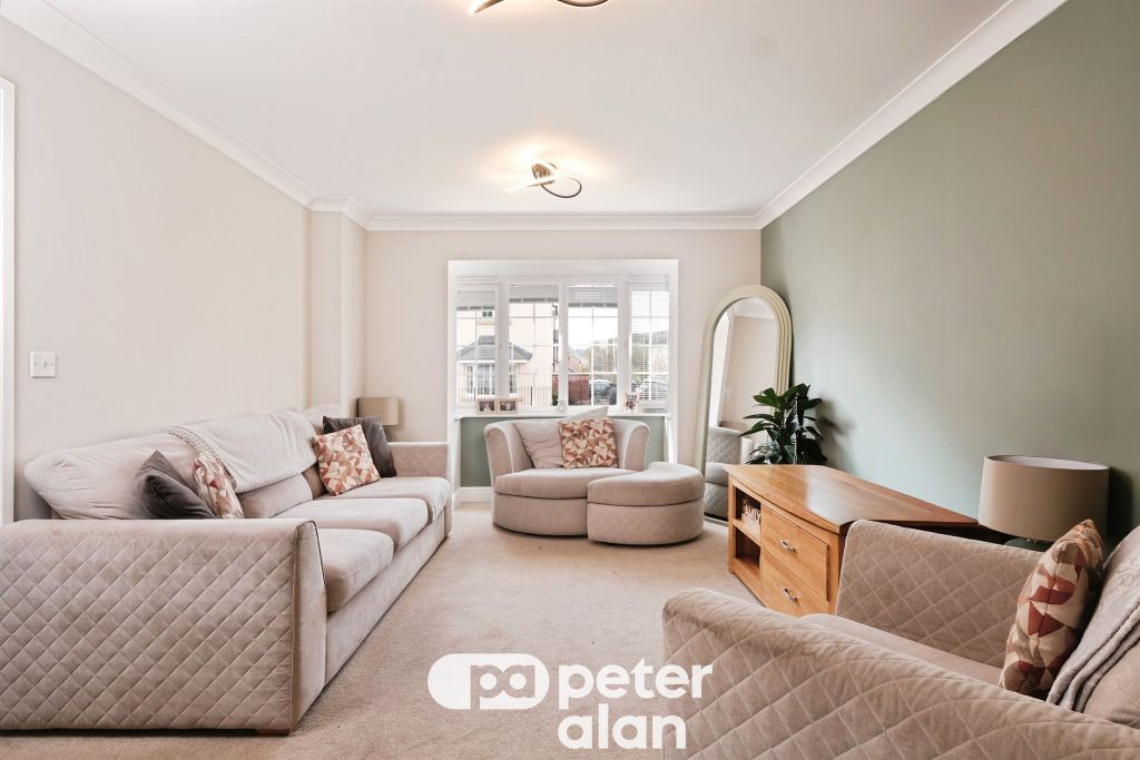 Property photo 3 of 21