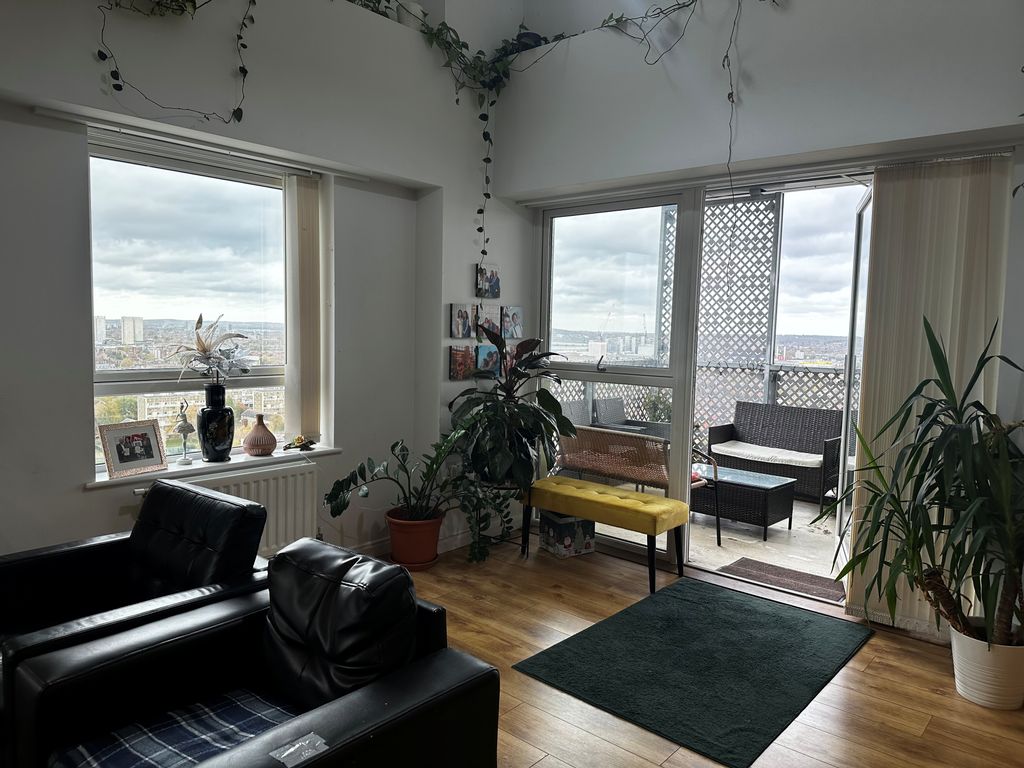 Property photo 3 of 19