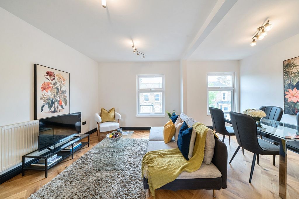 Property photo 1 of 19 Picture No. 35