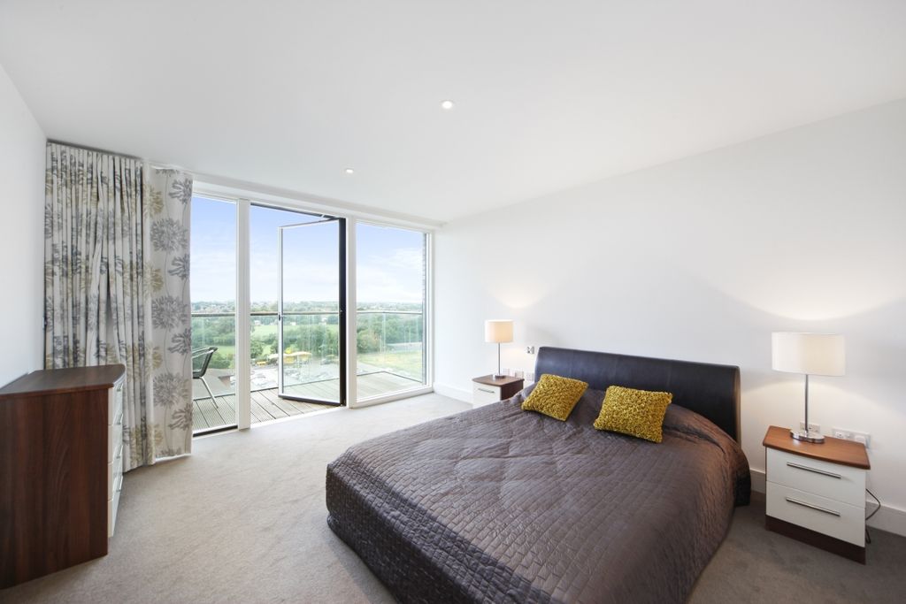 Property photo 3 of 10 E_Mg_8087_Edited