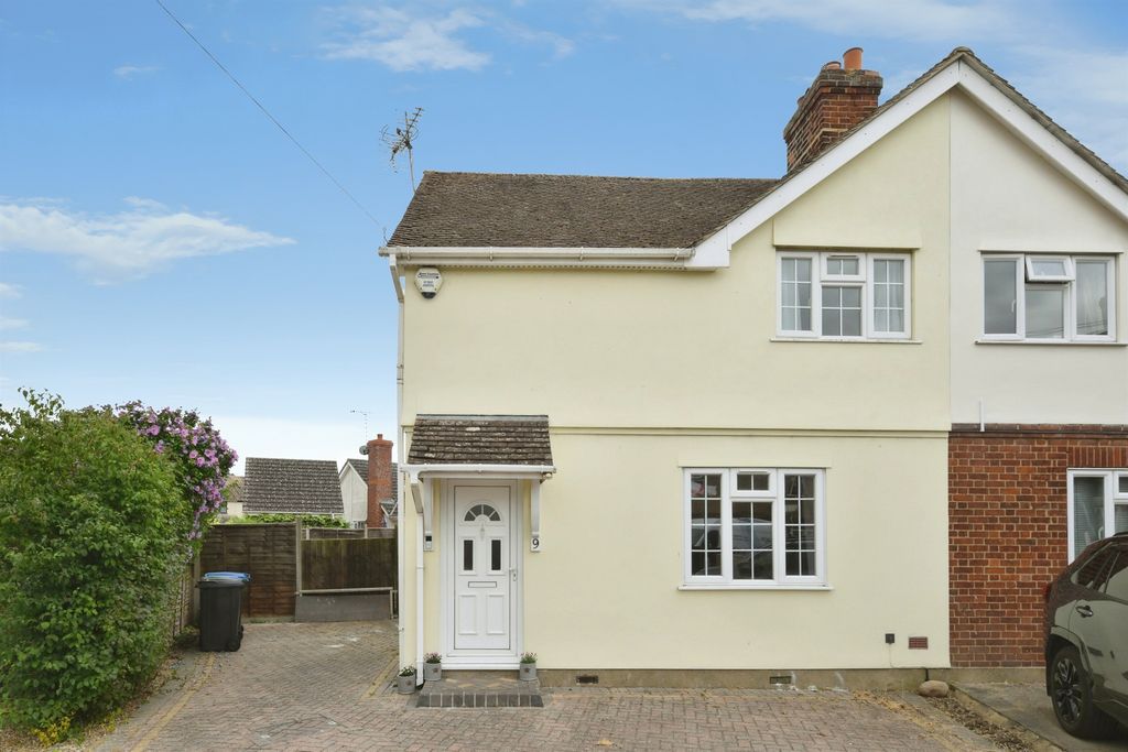 Property photo 1 of 18
