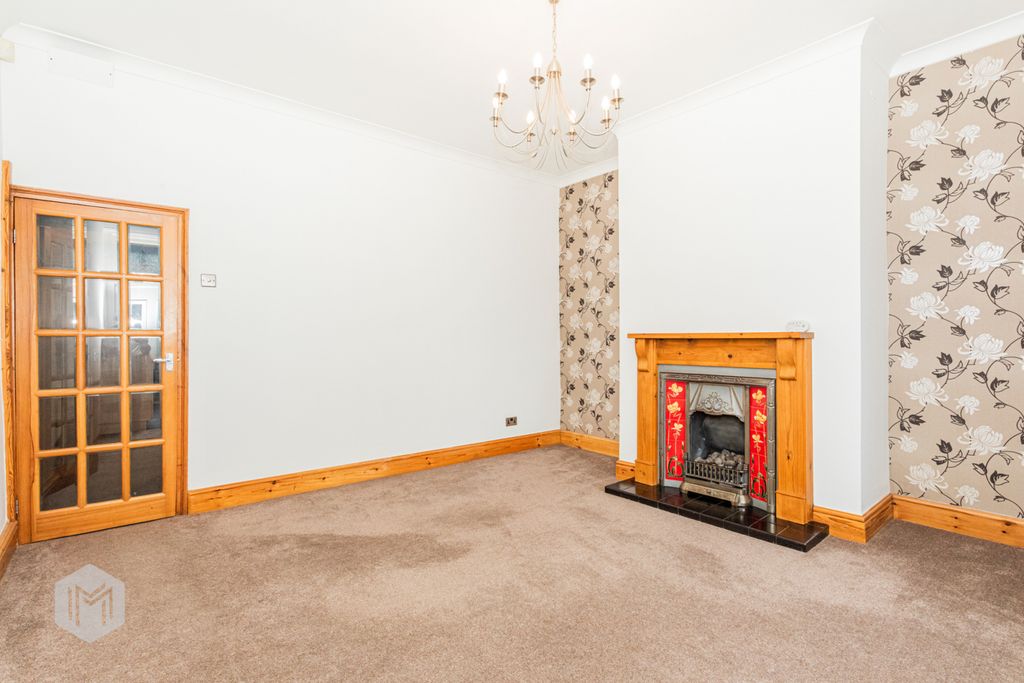 Property photo 2 of 19 Picture No. 09