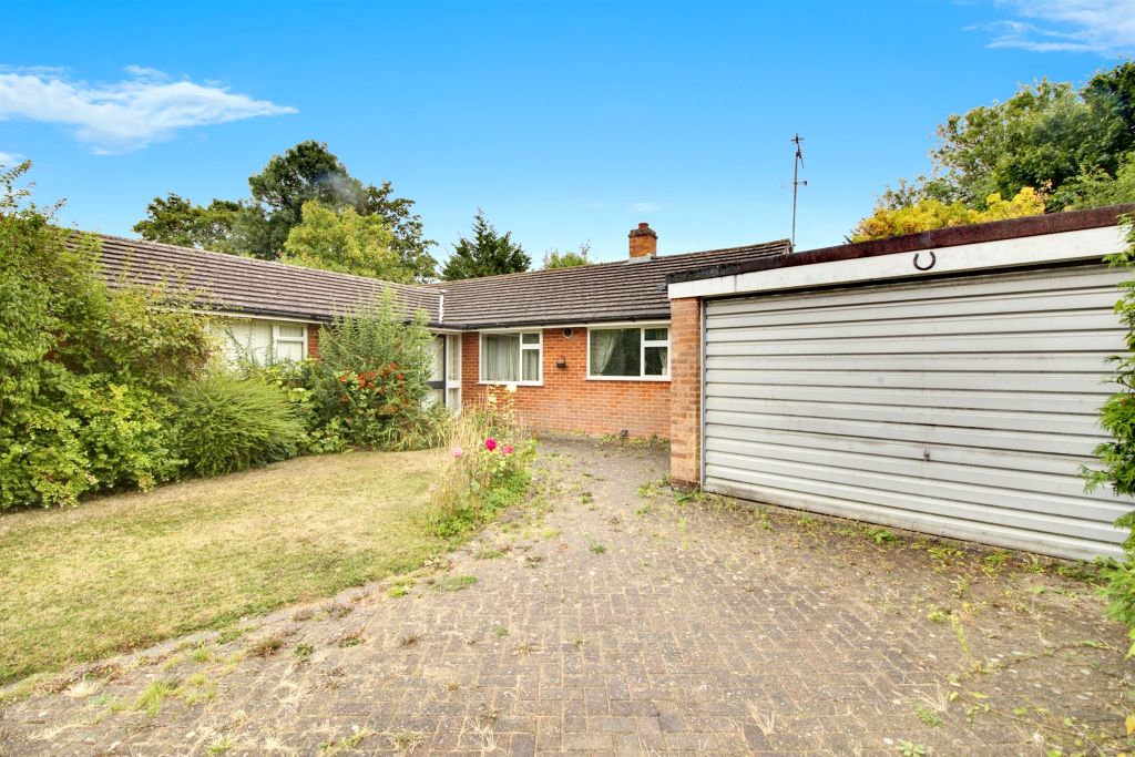 Property photo 3 of 17