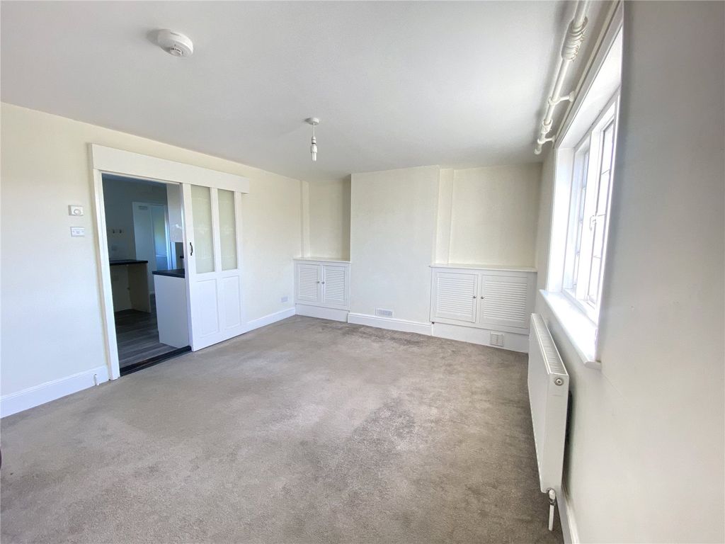 Property photo 2 of 9 Living Room