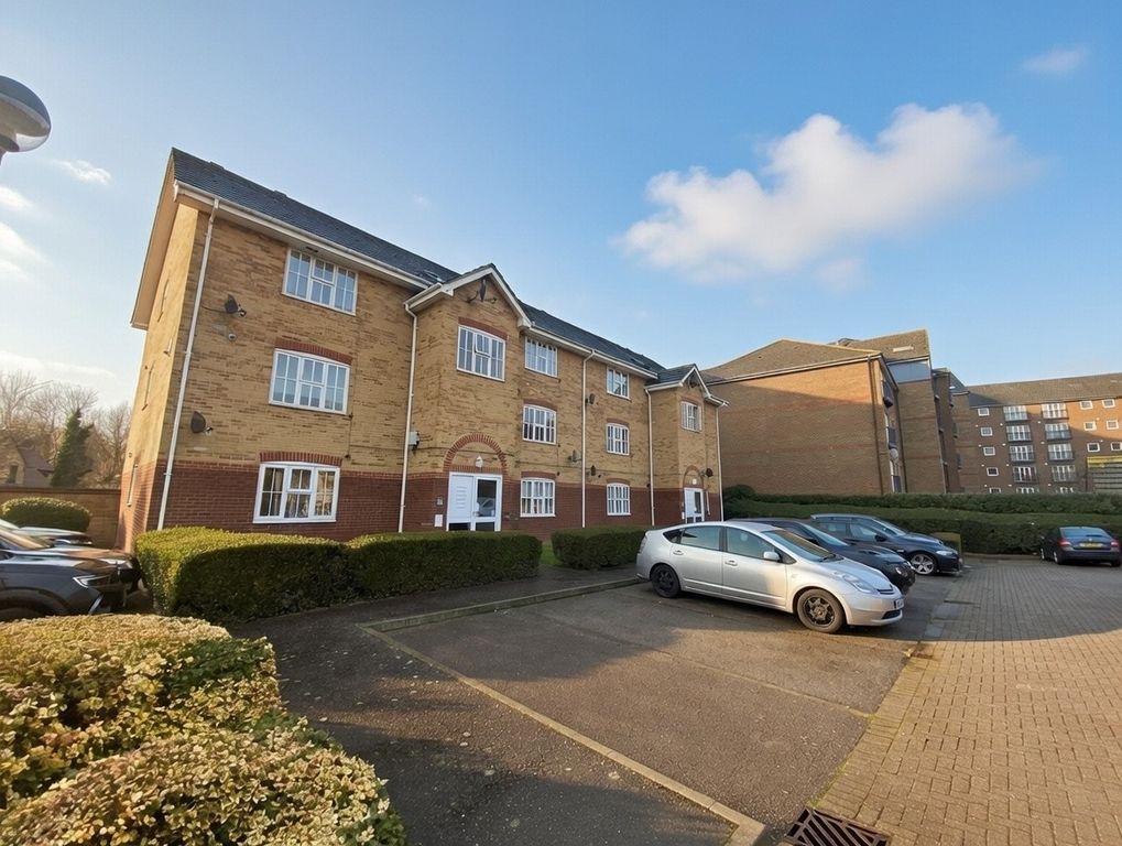 Property photo 1 of 15