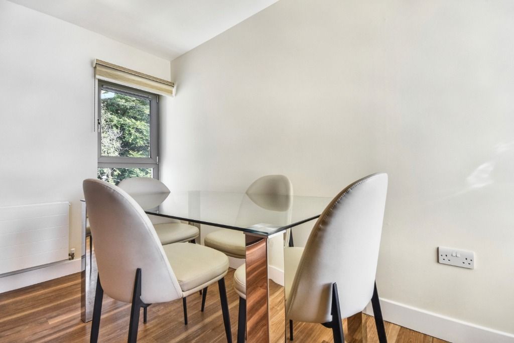 Additional image 10 of 2 bed flat for saleCloch Road, Inverclyde, Gourock PA19