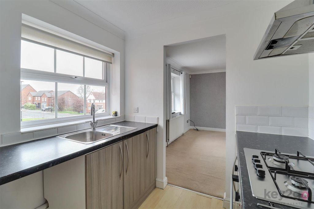 Property photo 3 of 15 Img_8755-Img_8757.Jpg