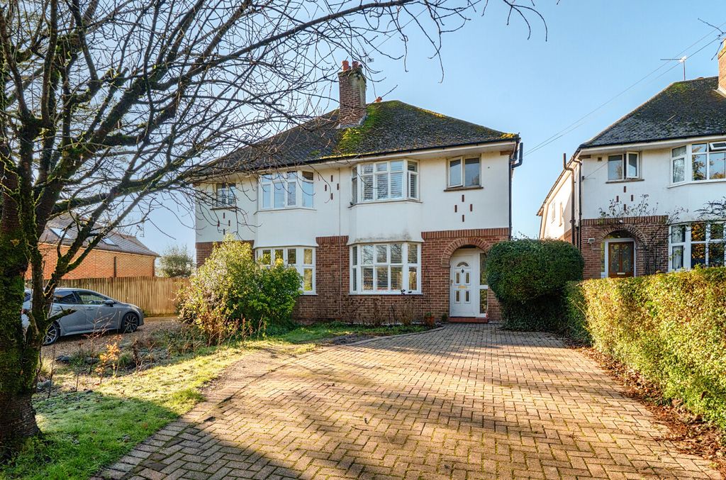 Property photo 1 of 25 1396435-27-696797...