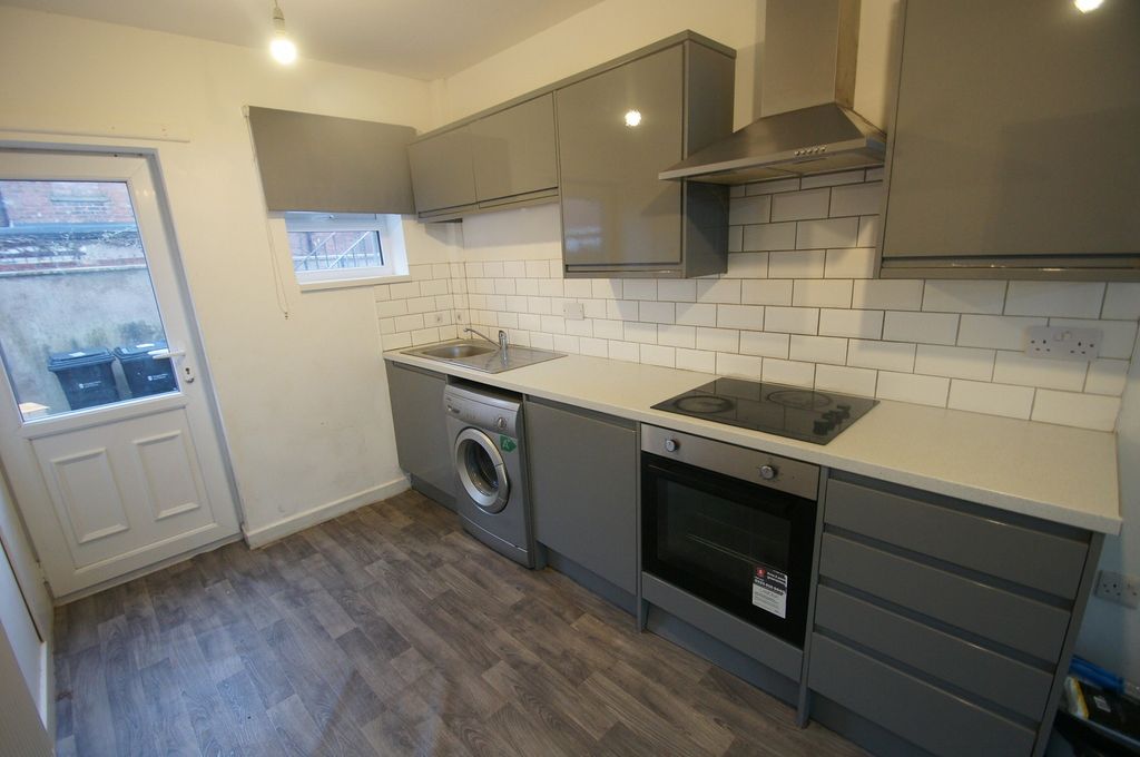 Property photo 2 of 6 Not Specified