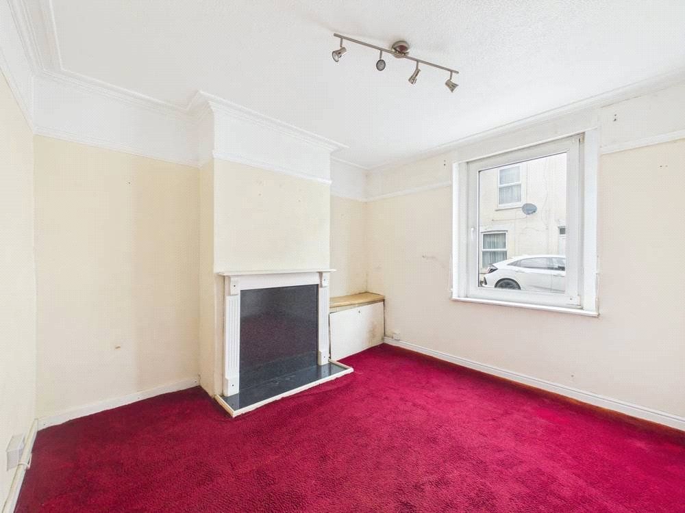 Property photo 3 of 10 Picture No. 02