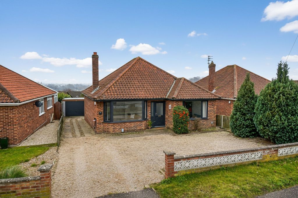 Property photo 1 of 29