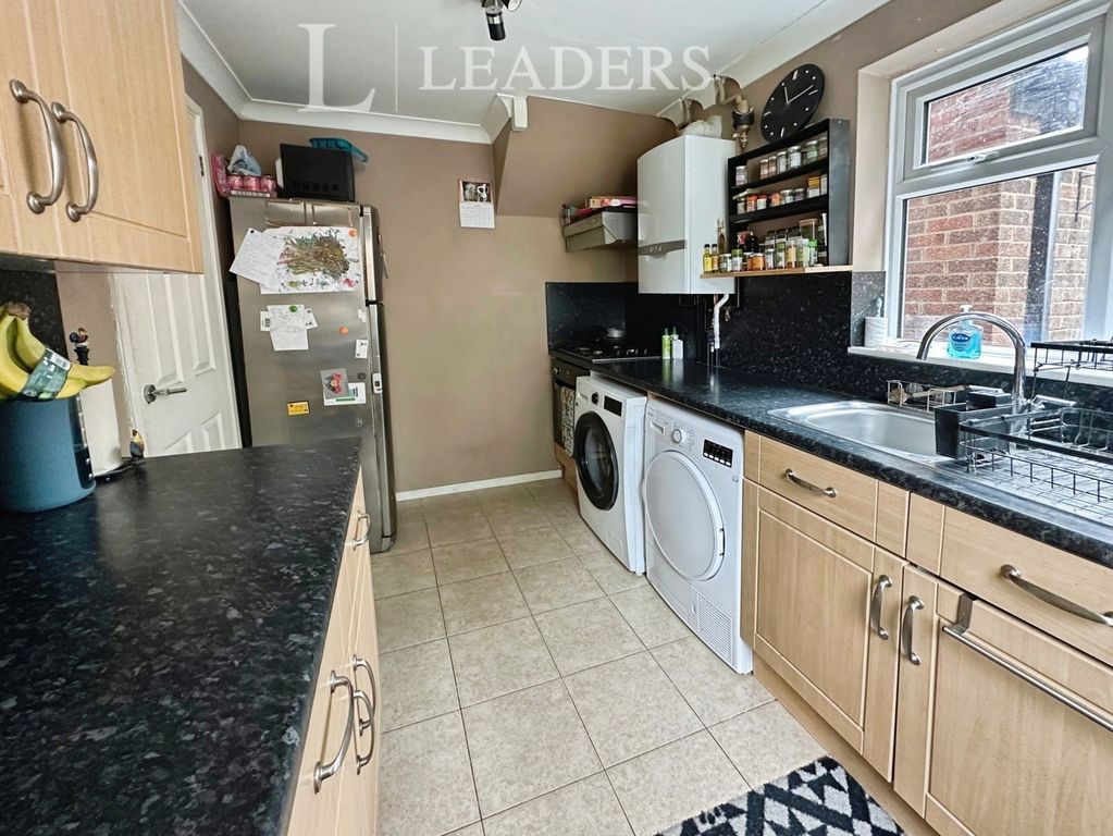 Property photo 3 of 12 Pbox-Img.Jpg