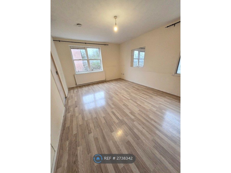 Property photo 1 of 4