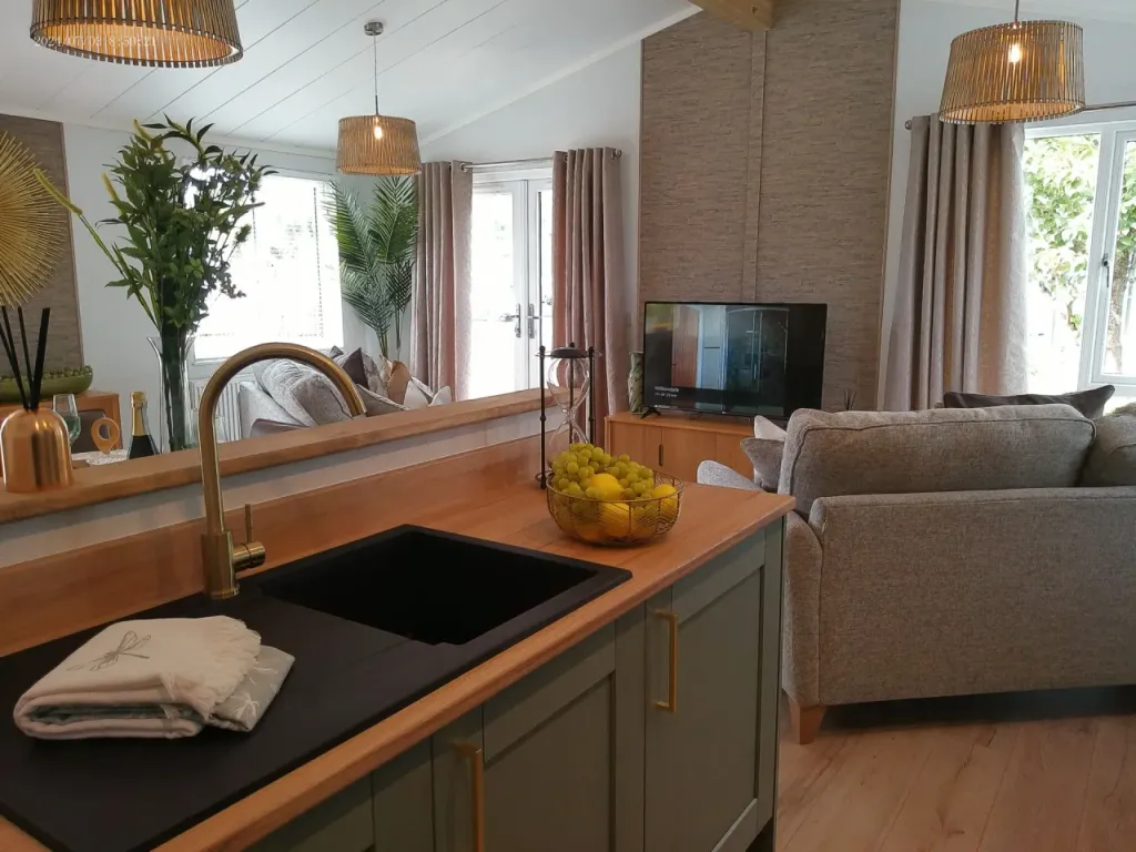 Property photo 2 of 4 Aspire Lounge 2 .Webp