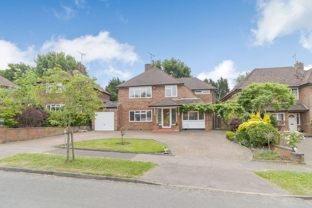 Property photo 2 of 29